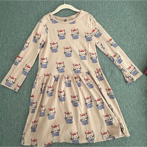 Tea Collection Other - Tea Collection Light peach dress -French Cats with Red berets